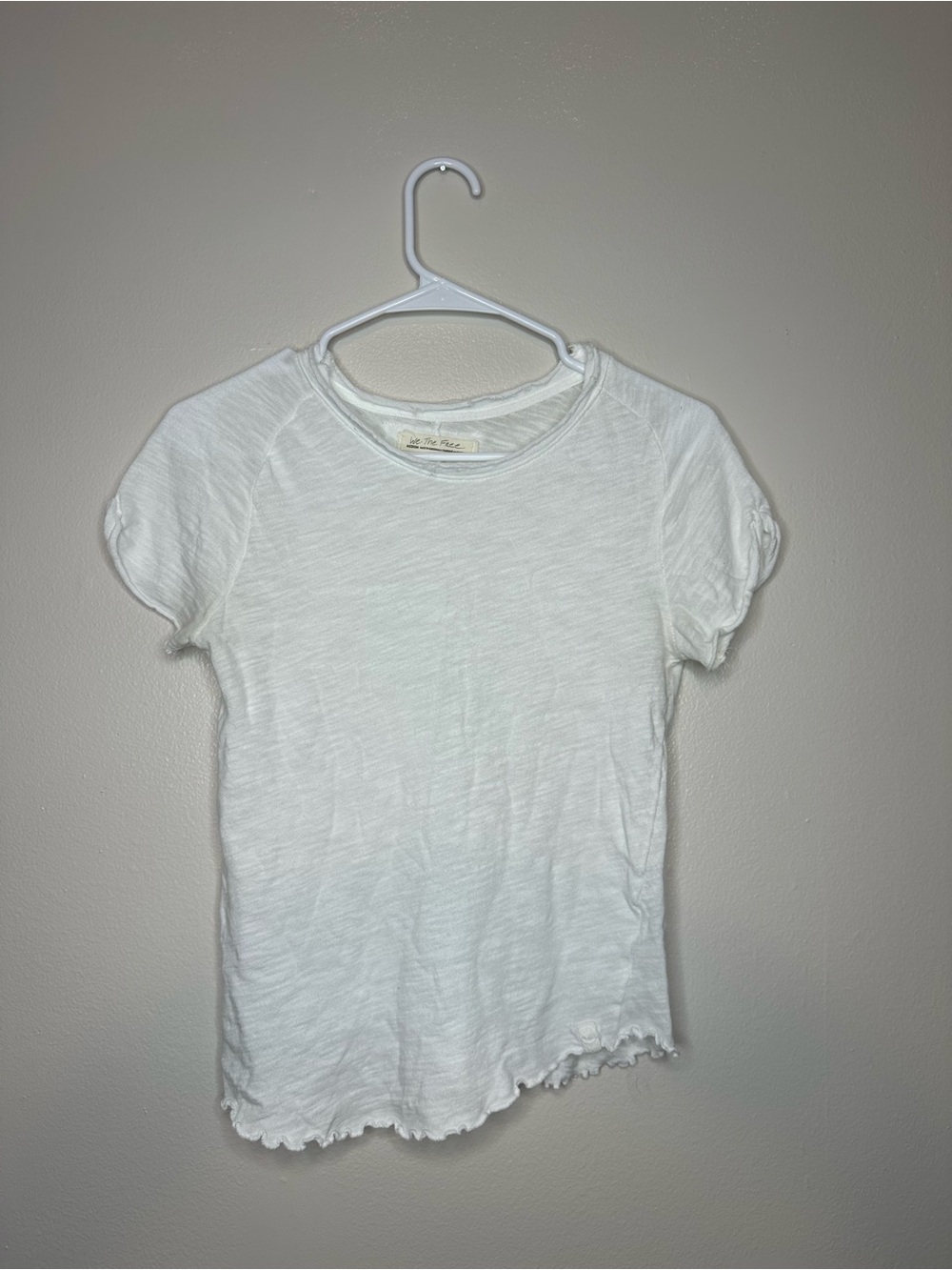 We the Free White Short Sleeve Ruffle-Hem Tee Asymmetrical size M